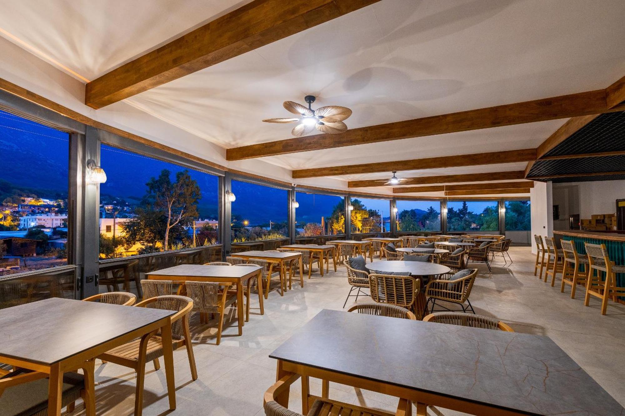 Rota Kilidonia Karaoez Suites&Villas מראה חיצוני תמונה